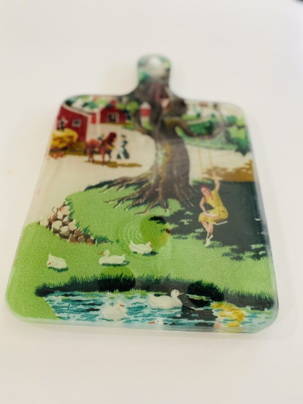 RESIN CUTTING BOARD . charcuterie board . VINTAGE FABRIC - Image 2